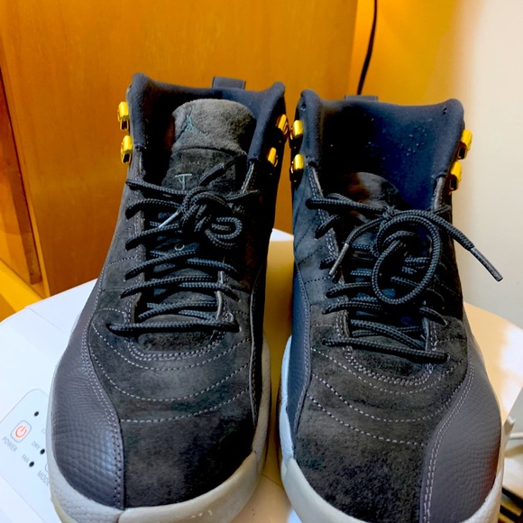 Jordan 12’s “Dark Gray” size 11 - Picture 3 of 3
